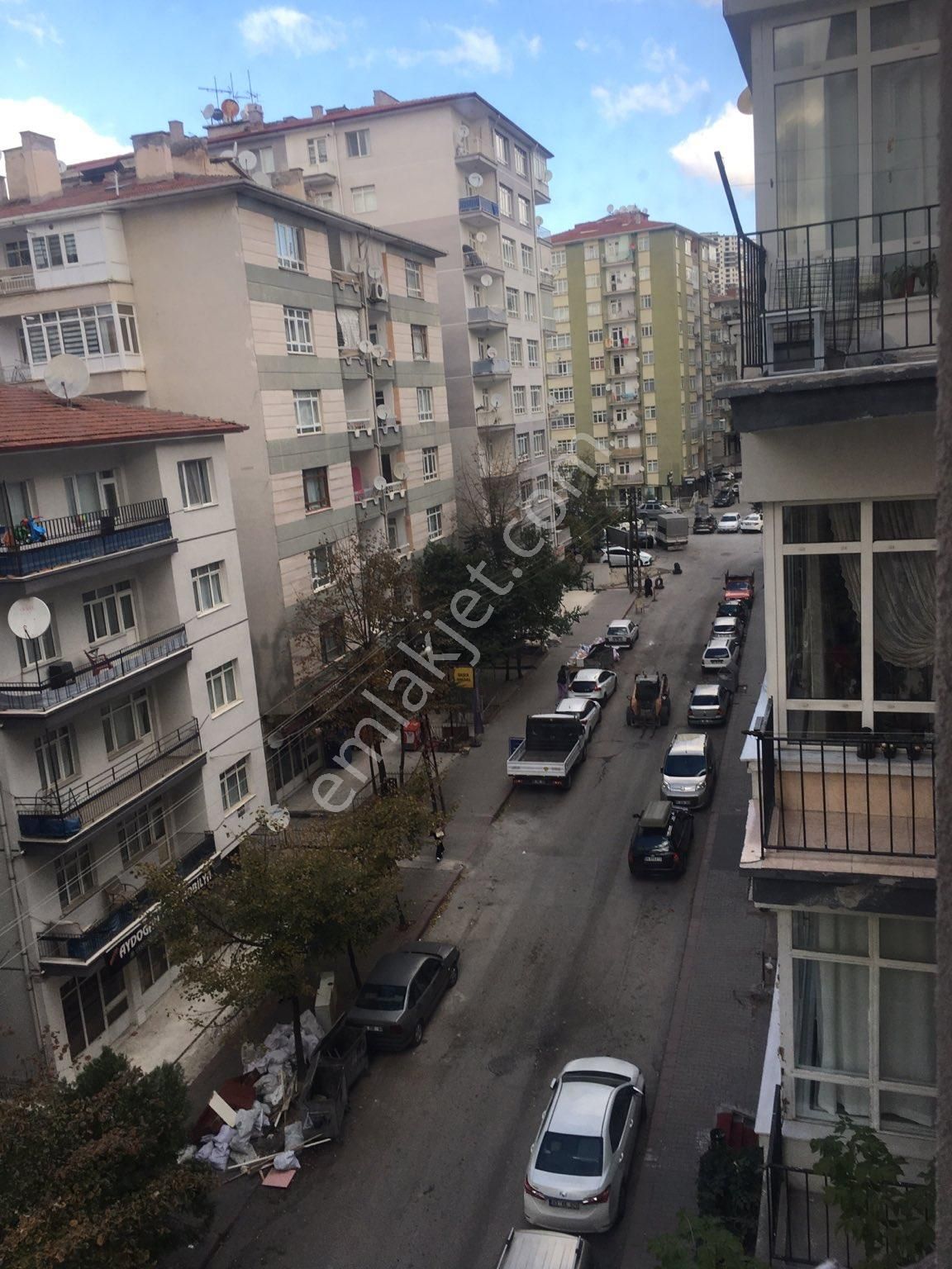 Yenimahalle Demetgül Kiralık Daire DEMET METROSUNDA KİRALİK YAPİLİ DAİRE