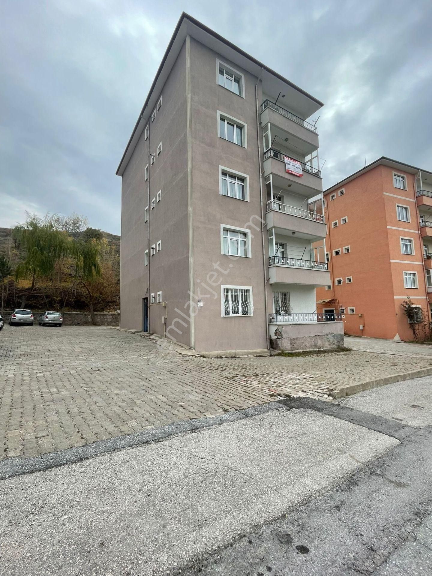 Yozgat Merkez Erdoğan Akdağ Kiralık Daire ÇARŞIYA YAKIN  3+1 KİRALIK DAİRE*BURCU EMLAKTAN**