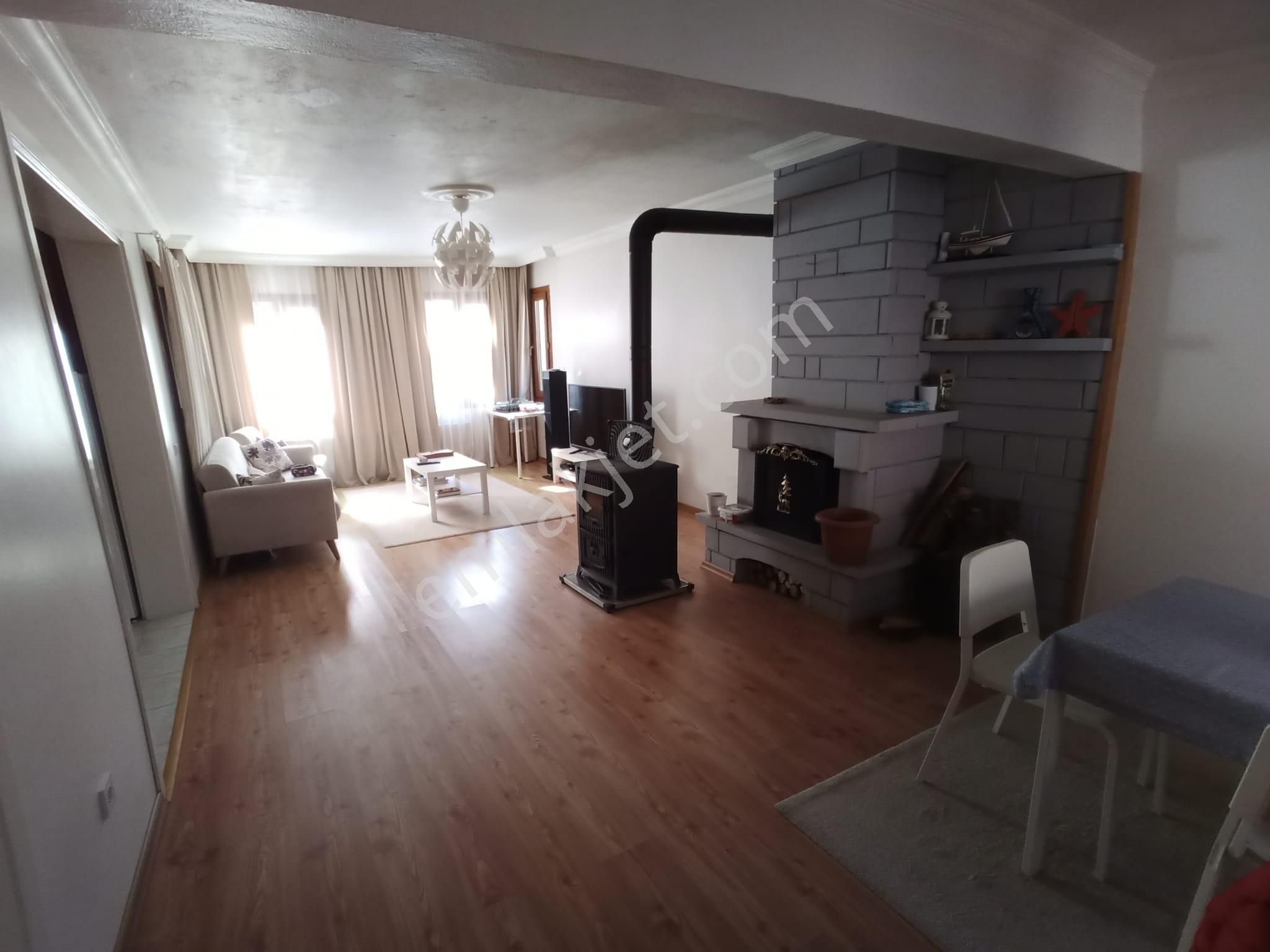 Kaz Dağlarının Eteklerinde, Doğa İle İç İçe Villa (dağ Evi) - Görsel 13