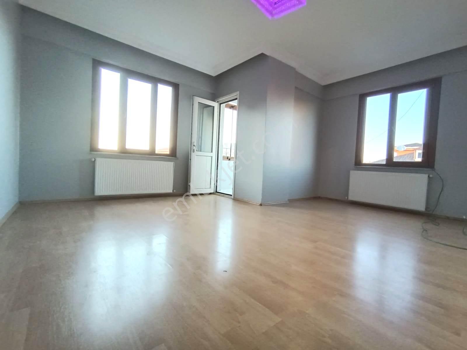 Pendik Esenyalı Satılık Daire SATILIK DAİRE PENDİK ESENYALI MAHALLESİ