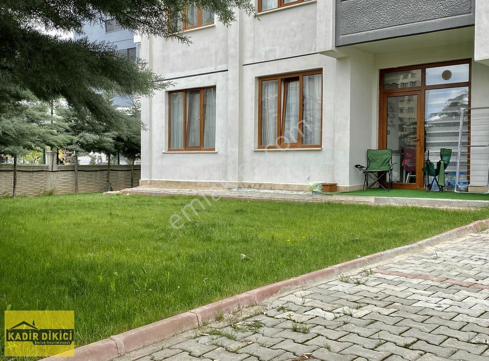 Selçuklu Selçuk Satılık Daire KADİR DİKİCİ'DEN BEYŞEHİR CADDESİ SİTE İÇİ SATILIK 2+1 DAİRE