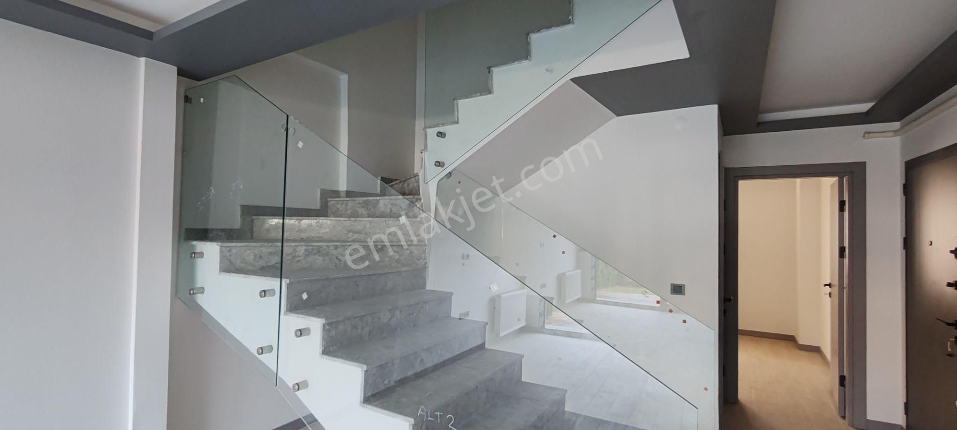 Kuşadası Ege Mah 3+1 Ters Dubleks Daire - Görsel 8