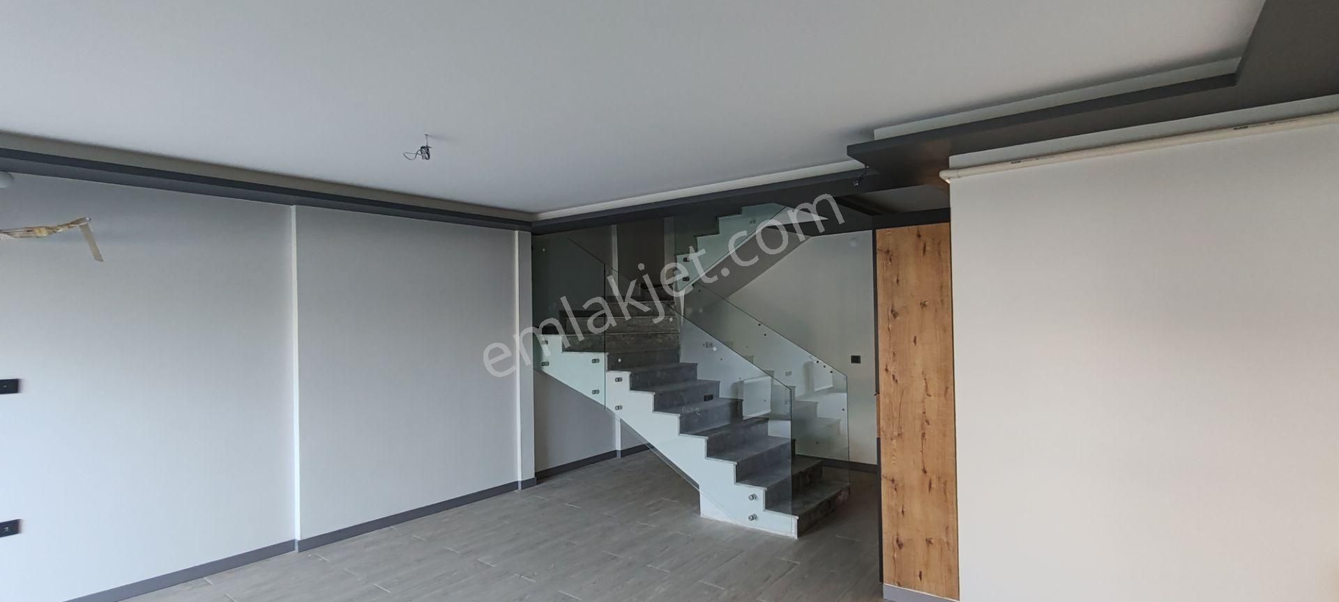 Kuşadası Ege Mah 3+1 Ters Dubleks Daire - Görsel 6