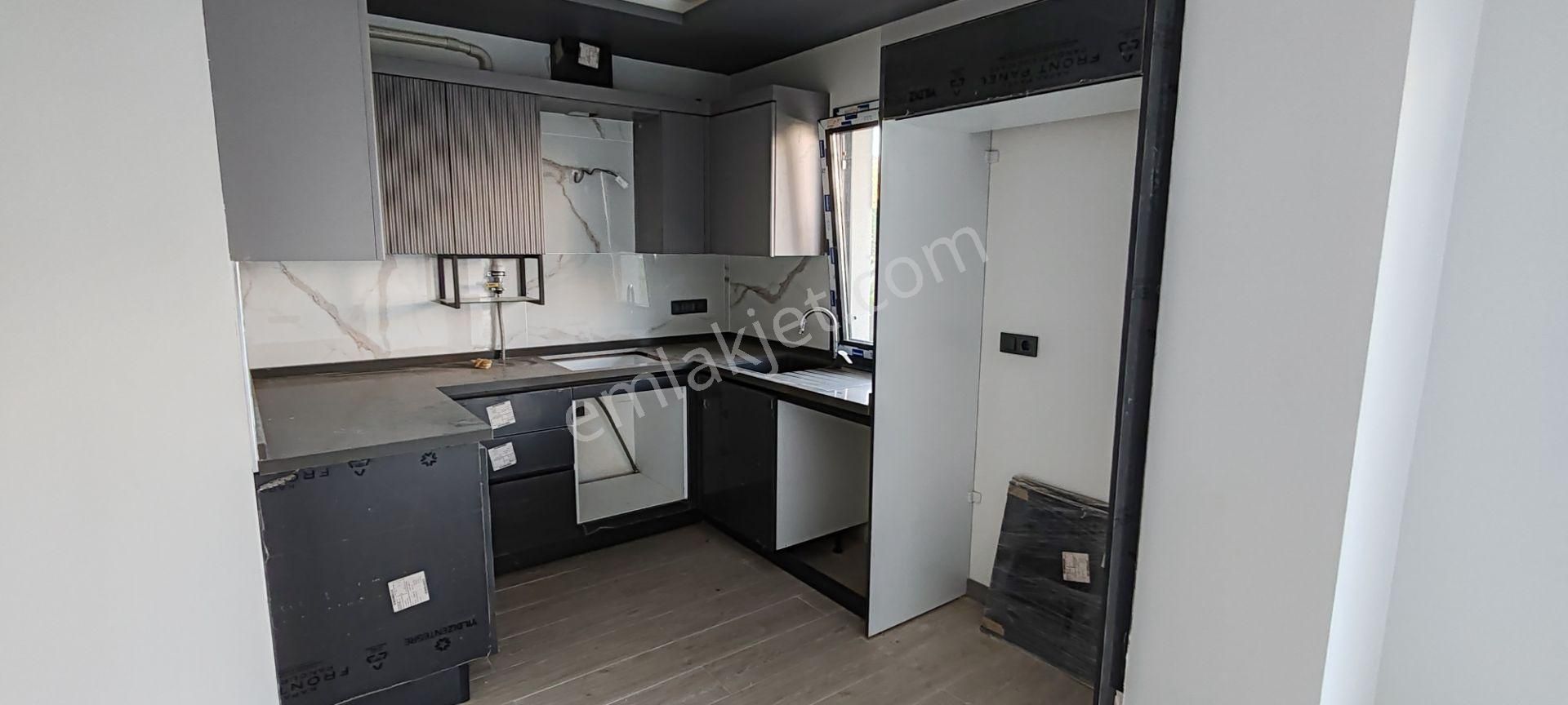 Kuşadası Ege Mah 3+1 Ters Dubleks Daire - Görsel 5