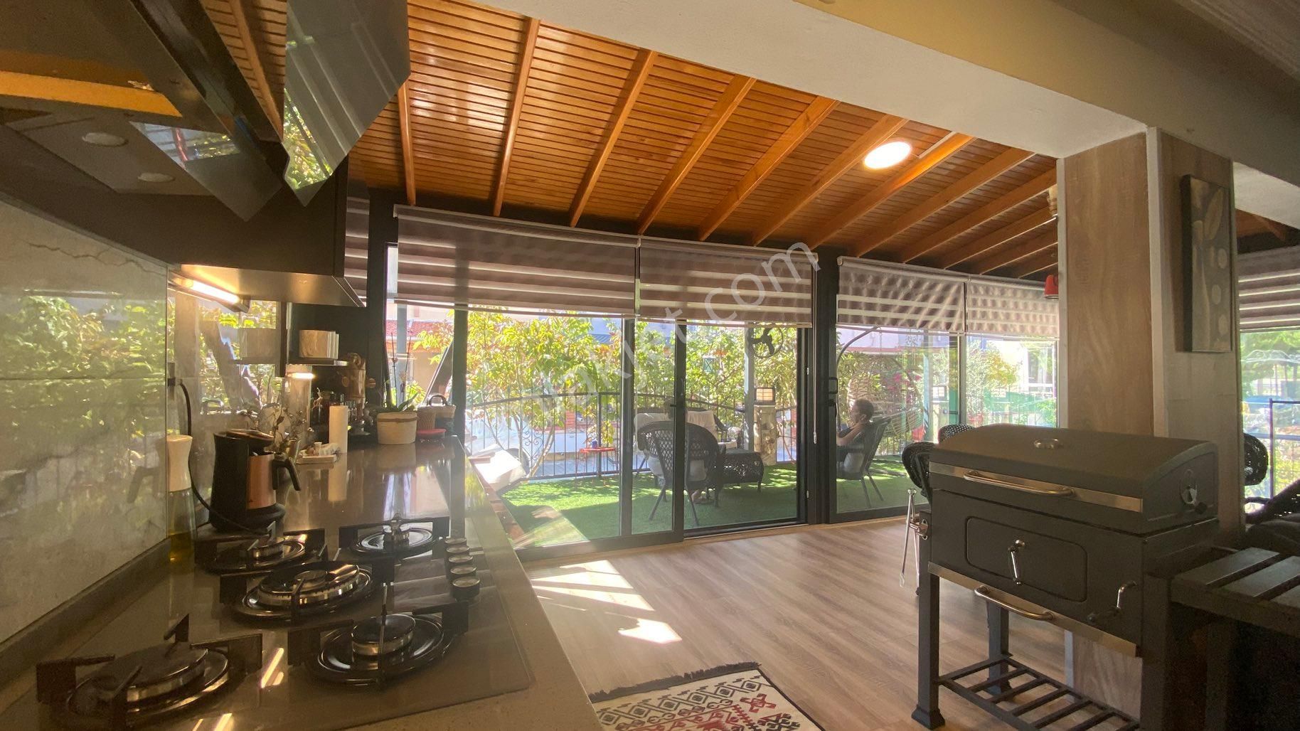 Ürkmez Bengilerde Denize Yakın Villa - Görsel 6