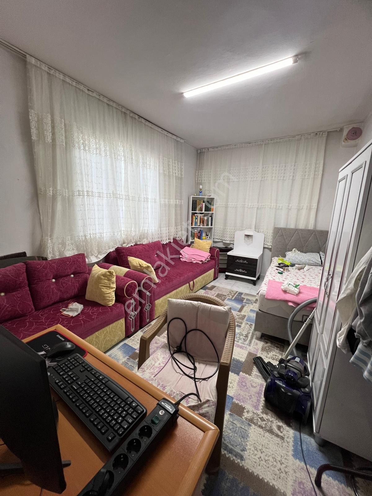 Narlıca Mahallesinde Bulvar Üzerinde Komple Satılık Müstakil Ev - Görsel 5