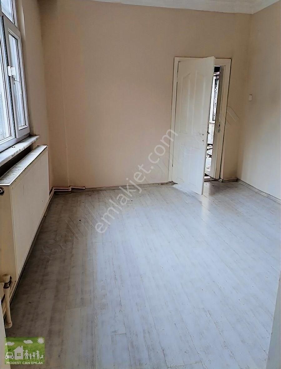 Sarıyer Tarabya Kiralık Daire TARABYADA BEKARA UYGUN 1+1 KİRALIK DAİRE