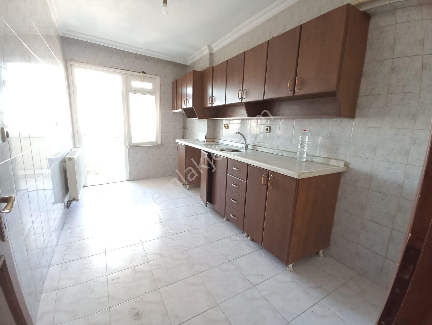 Gaziosmanpaşa Yenidoğan Kiralık Daire  ŞEREF EMLAK GAZİOSMANPAŞA YENİDOĞAN KİRALIK DAİRE 16.000 TL