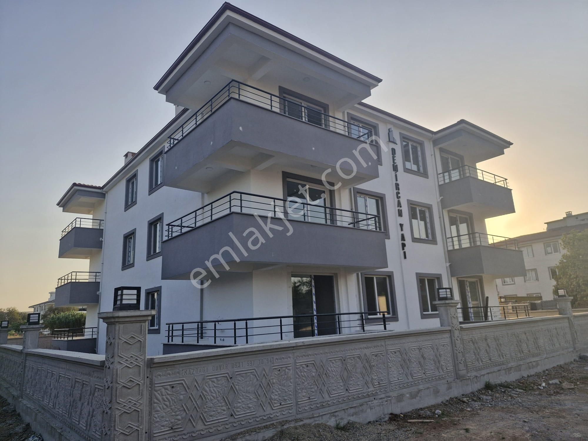 Gömeç Yaya Satılık Daire  HUZUR GAYRİMENKUL'DEN 1+1 SATILIK KALİTELİ DAİRE