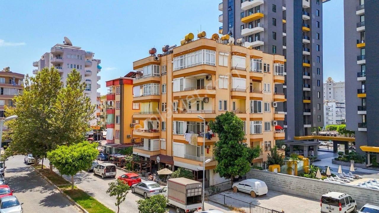 Alanya Mahmutlar Kiralık Daire  MAHMUTLAR'DA MERKEZİ KONUMDA DENİZE YAKIN KİRALIK 2+1 EŞYALI DAİRE