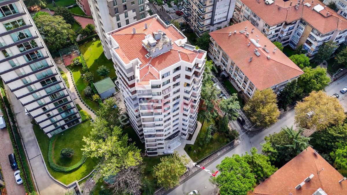 Kadıköy Erenköy Satılık Daire ETHEMEFENDİ CADDESİNDE 140M2 NET DAİRE