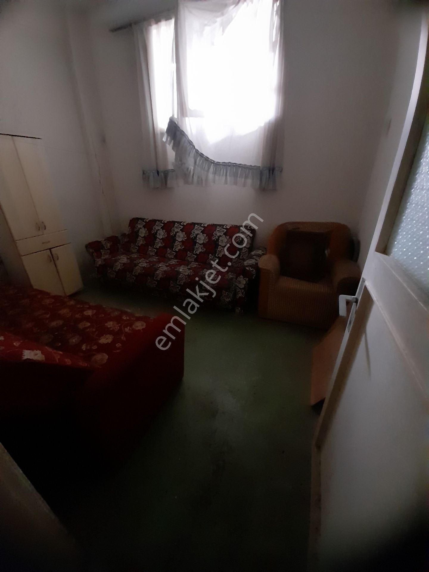 Pendik Çamçeşme Kiralık Daire  HATUN GAYRİMENKULDEN KİRALIK 1+1 DAİRE ÇAMÇEŞMEDE CADDE 1 SOKAK MESAFE