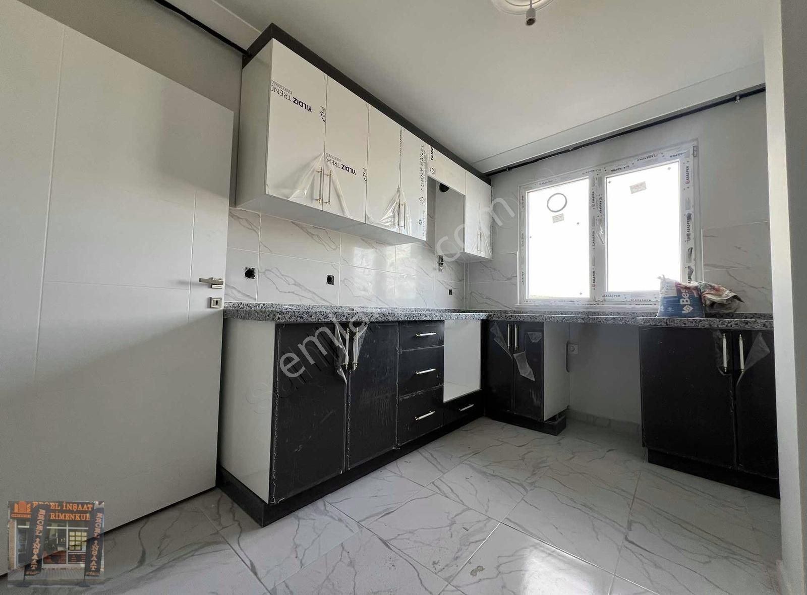 Sultanbeyli Hamidiye Satılık Daire PETROLYOLU CADDESİNDE HARİKA 2+1 SATILIK DAİRE