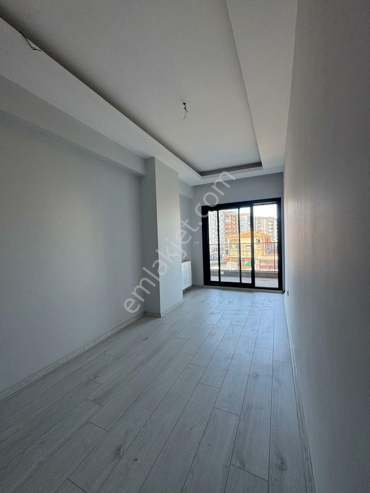 İzmir Karşıyaka İmbatlı Anadolu Cad Üzerinde 2+1 Sıfır Daire - Görsel 14