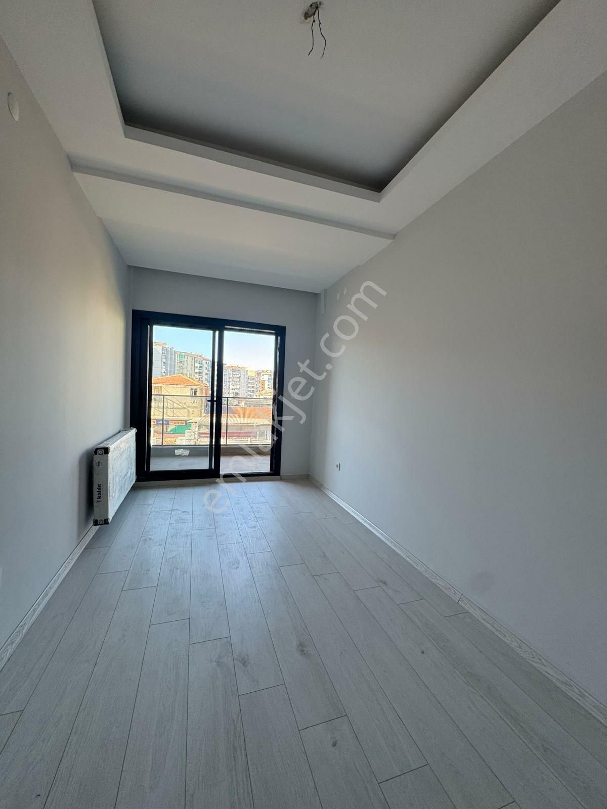 İzmir Karşıyaka İmbatlı Anadolu Cad Üzerinde 2+1 Sıfır Daire - Görsel 9