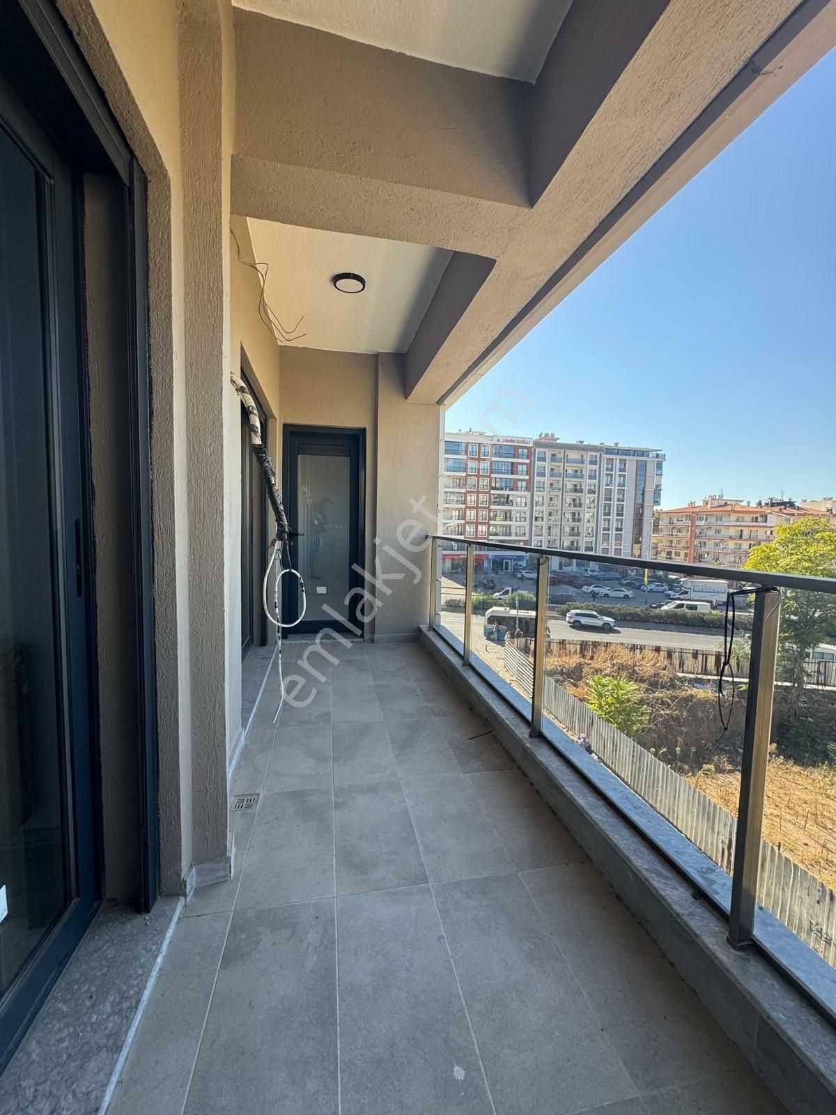 İzmir Karşıyaka İmbatlı Anadolu Cad Üzerinde 2+1 Sıfır Daire - Görsel 19