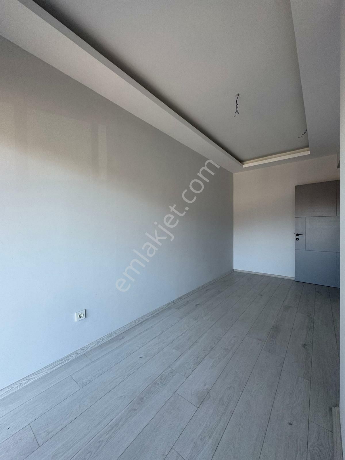 İzmir Karşıyaka İmbatlı Anadolu Cad Üzerinde 2+1 Sıfır Daire - Görsel 15