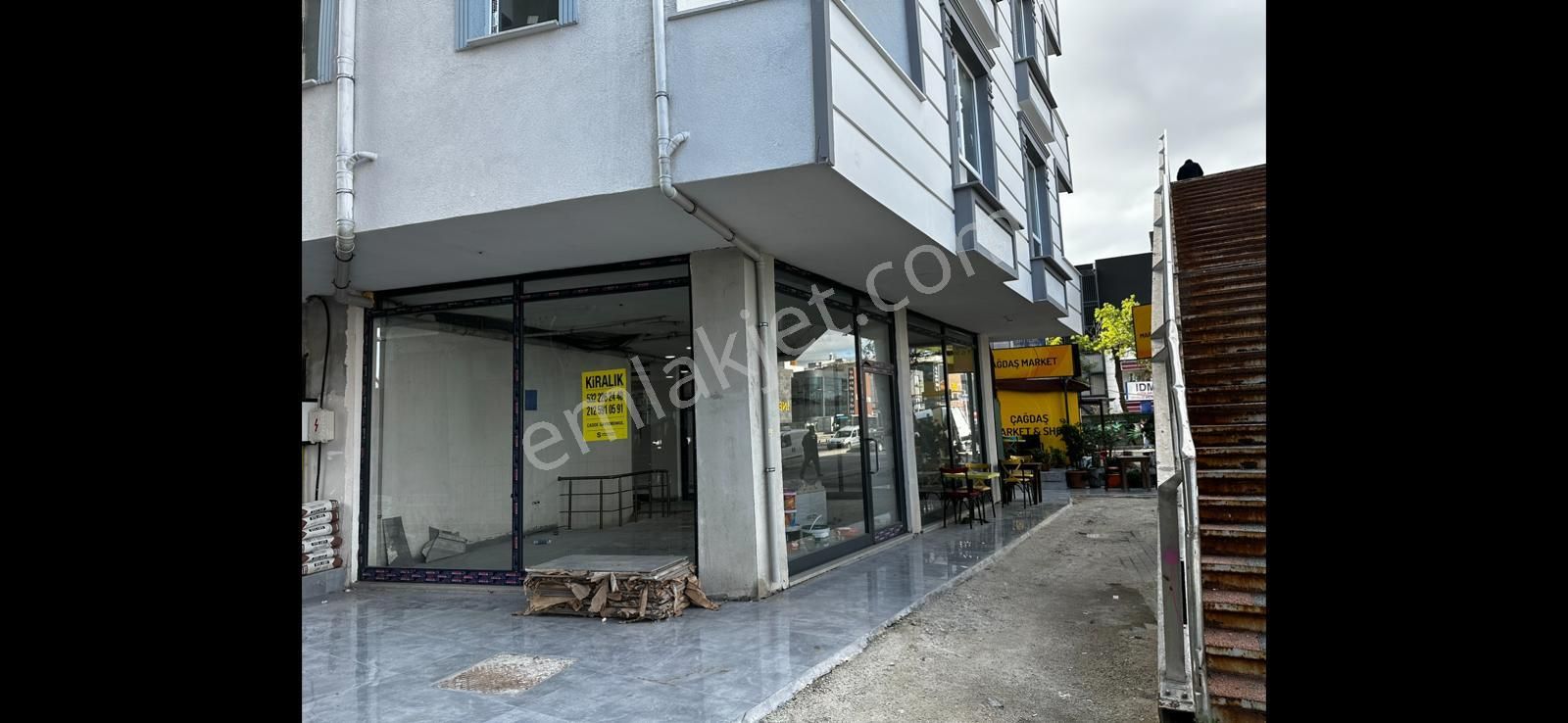 Avcılar Cihangir Kiralık Dükkan & Mağaza Kiralık Dükkan (vitrin Değeri Yüksek İgs Üst Geçidi Yanında)