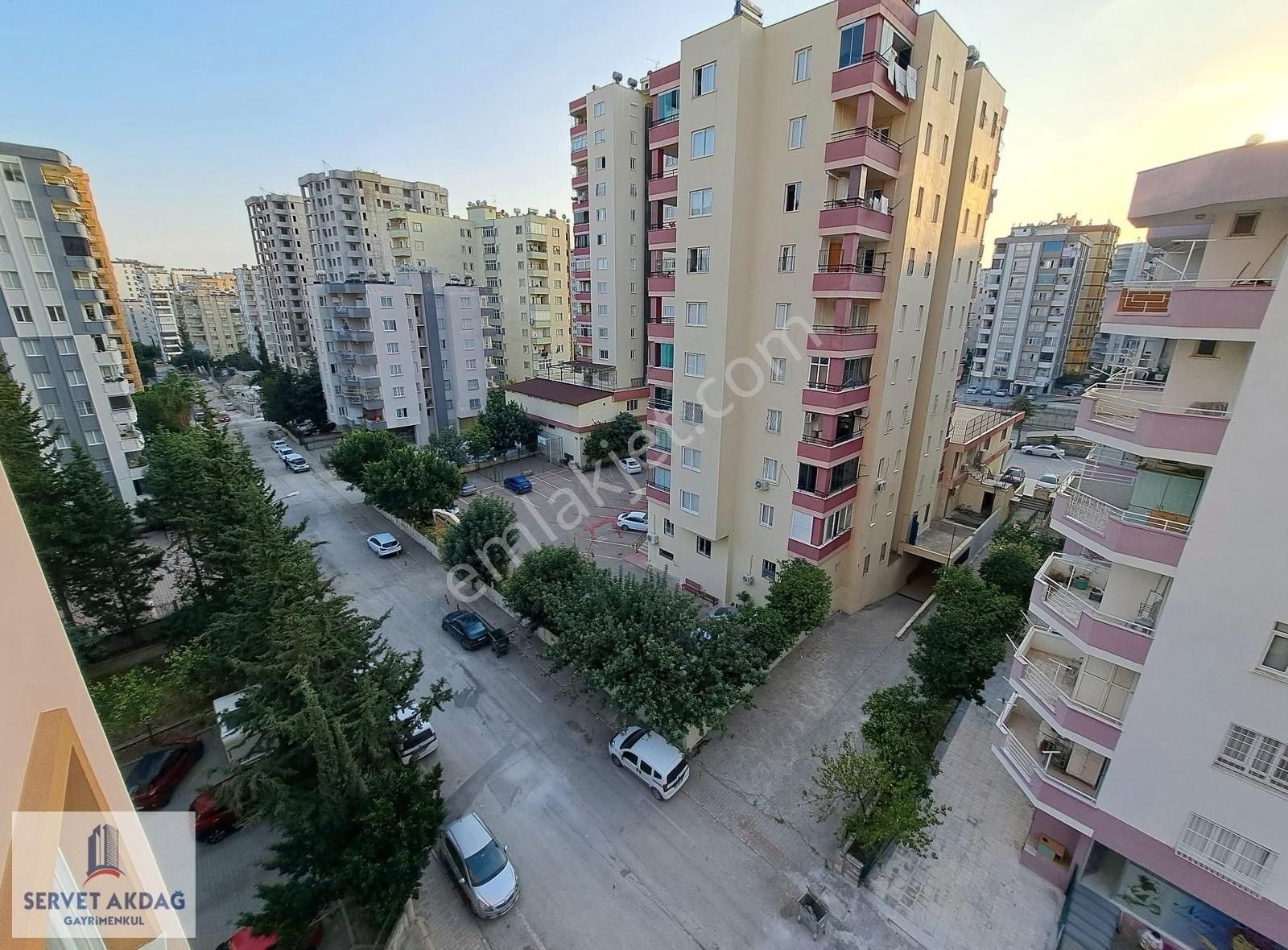 Çukurova Yurt Satılık Daire YURT METRO ZEYNEP ERDOĞDU OKUL YAKINI SATLIK 4+1 MASRAFSIZ DAİRE