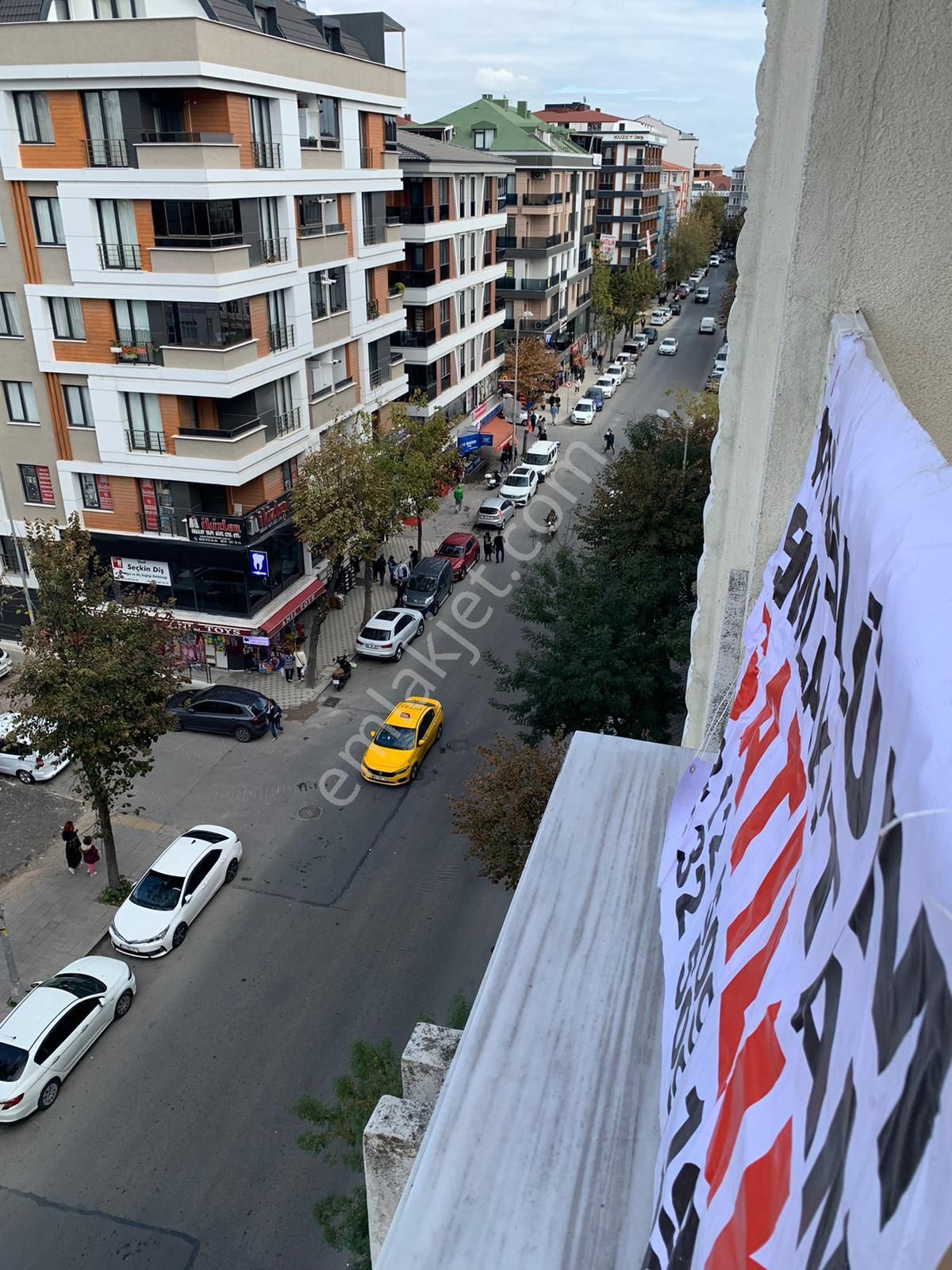 Avcılar Merkez Satılık Daire  AVCILAR REŞİTPAŞA CADDESİNDE ASANSÖRLÜ YATIRIMA UYGUN DUBLEX 