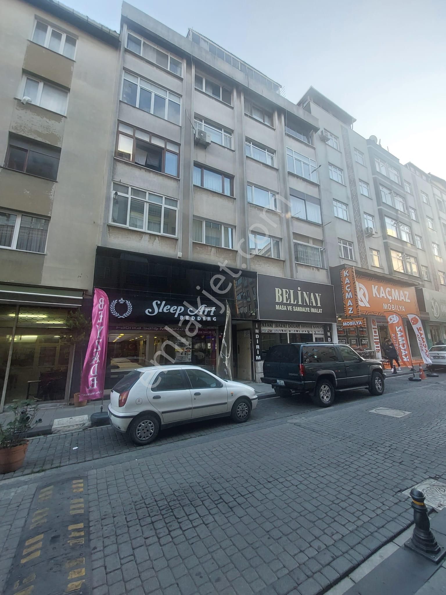 Ümraniye Atatürk Mahallesi Çarşı Merkezi 2+1 Kiralık Daire - Görsel 7