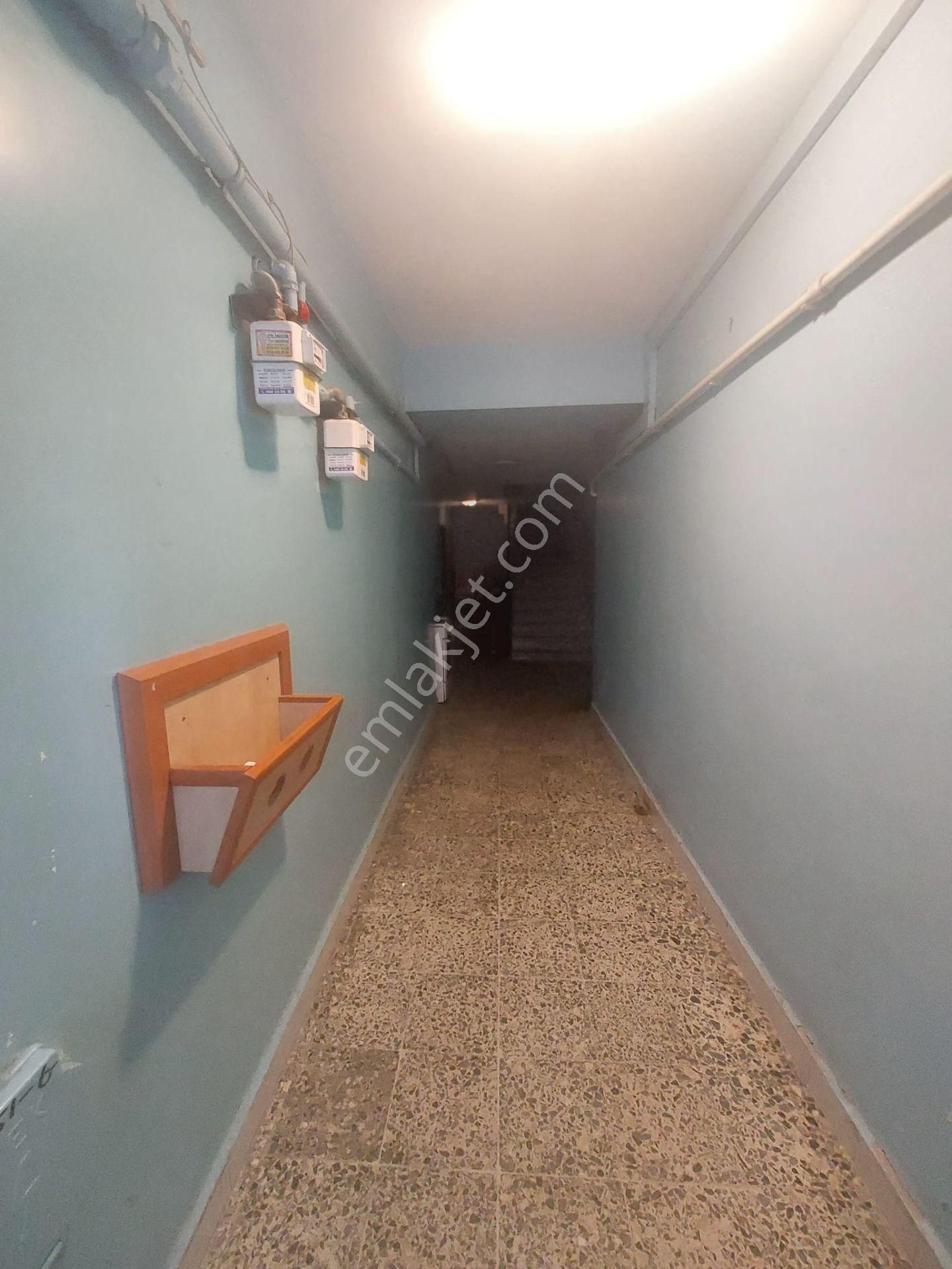 Ümraniye Atatürk Mahallesi Çarşı Merkezi 2+1 Kiralık Daire - Görsel 9