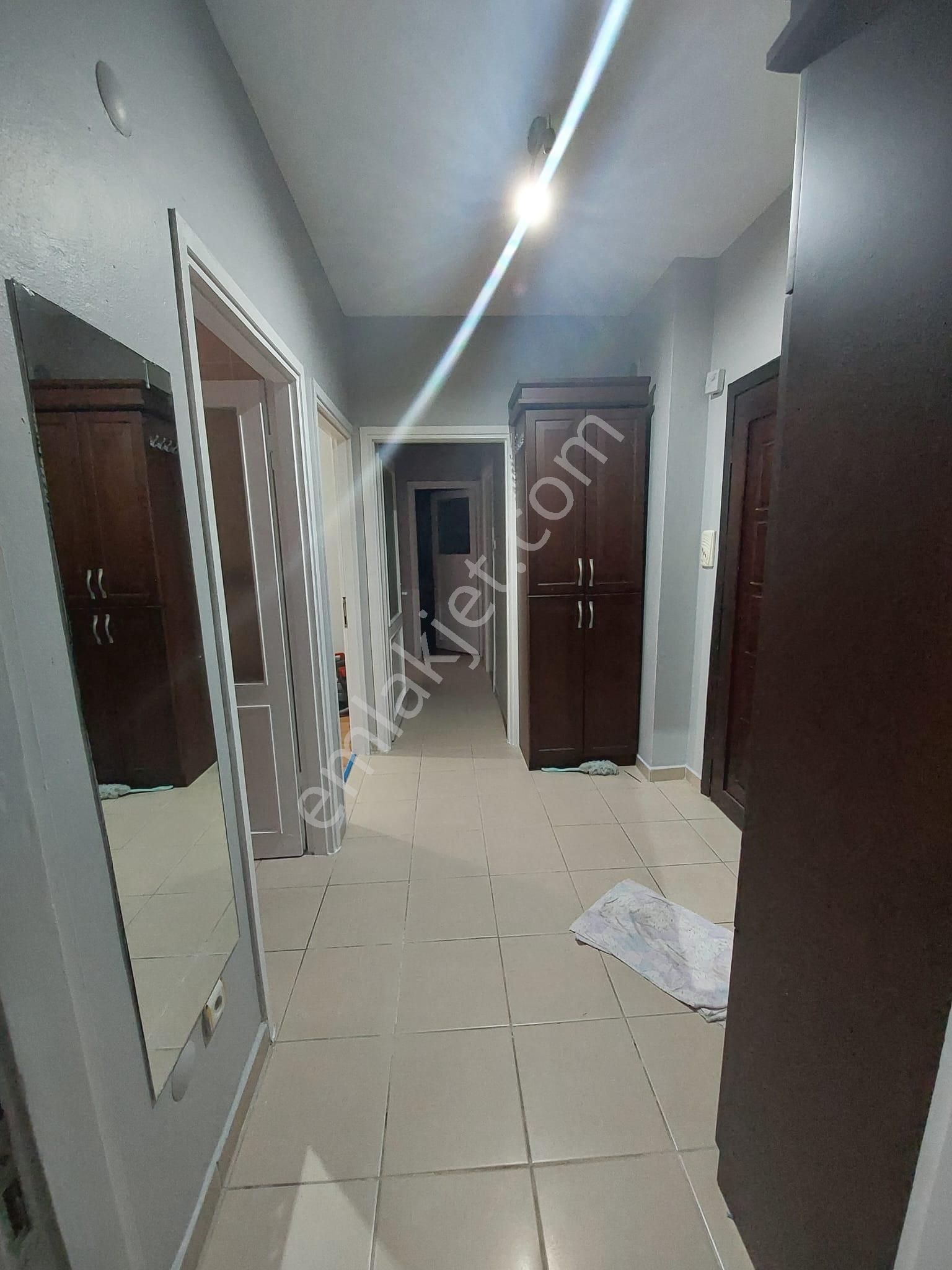 Ümraniye Atatürk Mahallesi Çarşı Merkezi 2+1 Kiralık Daire - Görsel 28