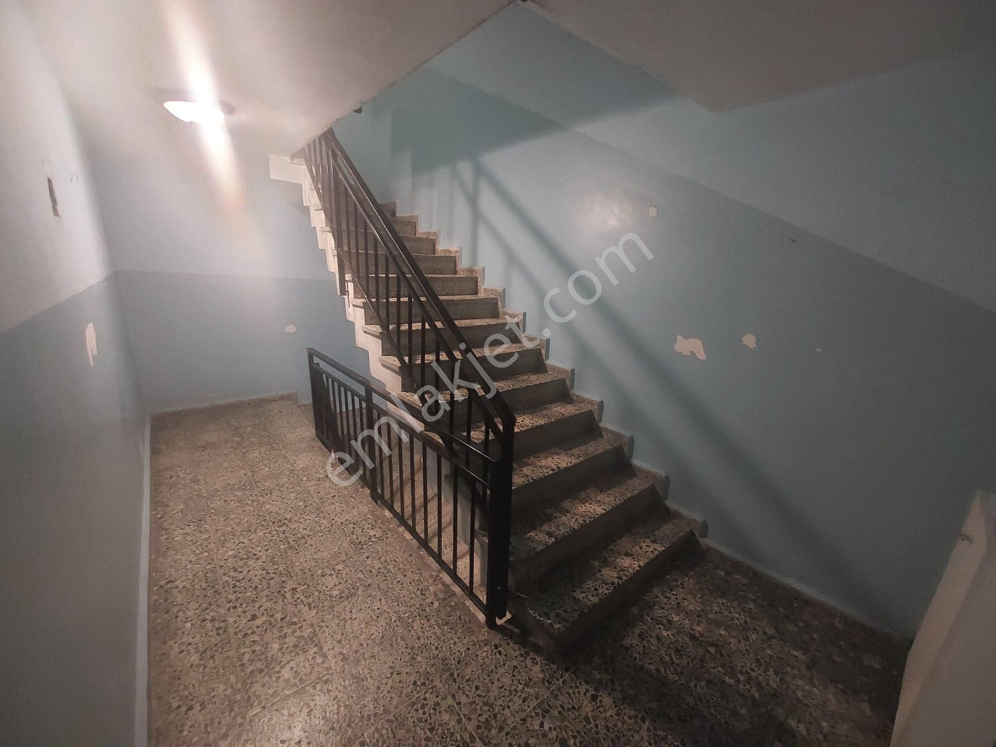 Ümraniye Atatürk Mahallesi Çarşı Merkezi 2+1 Kiralık Daire - Görsel 12