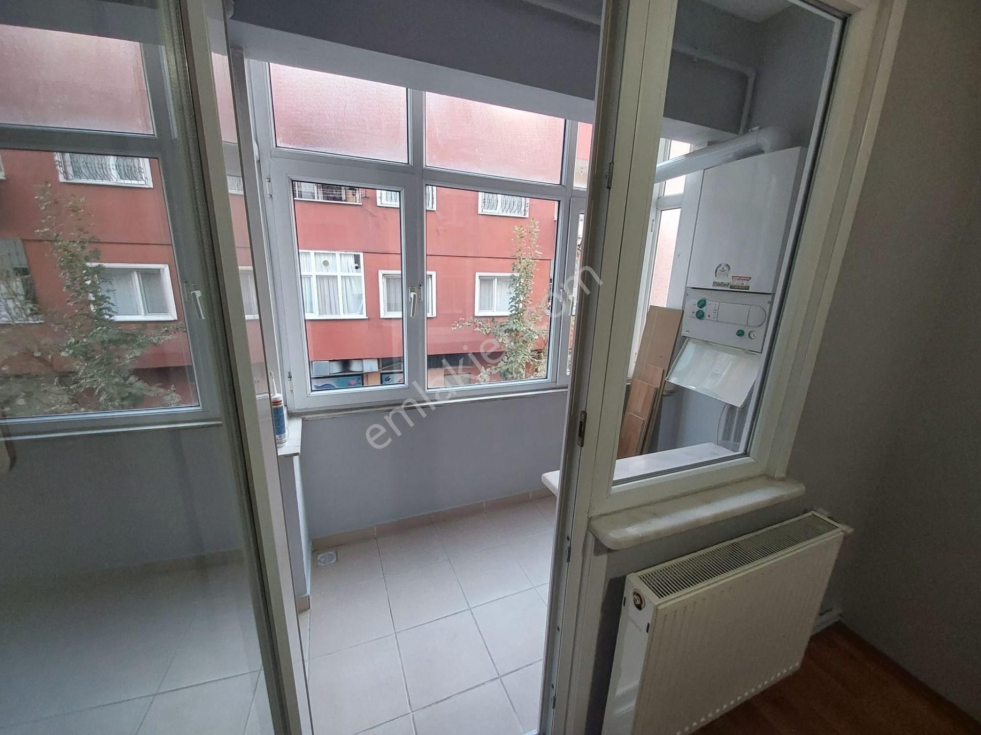 Ümraniye Atatürk Mahallesi Çarşı Merkezi 2+1 Kiralık Daire - Görsel 25
