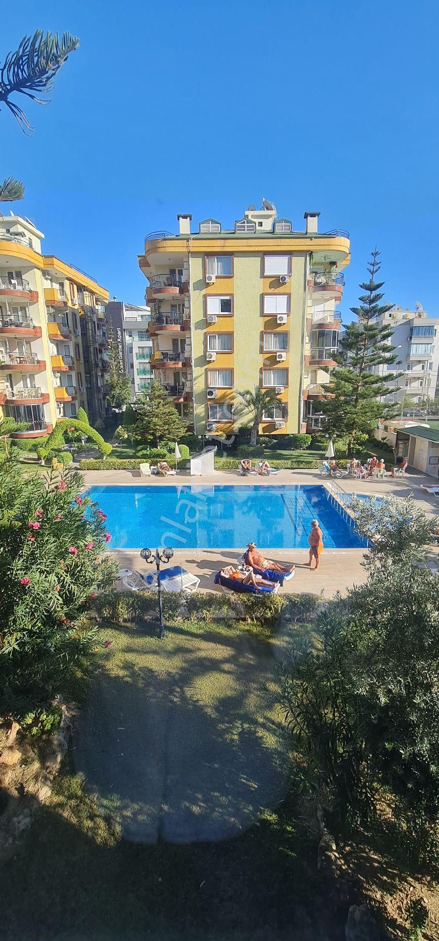 Alanya Oba Kiralık Daire ALANYA MERKEZDE OBA SARAY SİTESİNDE HAVUZLU ASANSÖRLÜ SİTE İÇERSİNDE KİRALIK DAİRE 