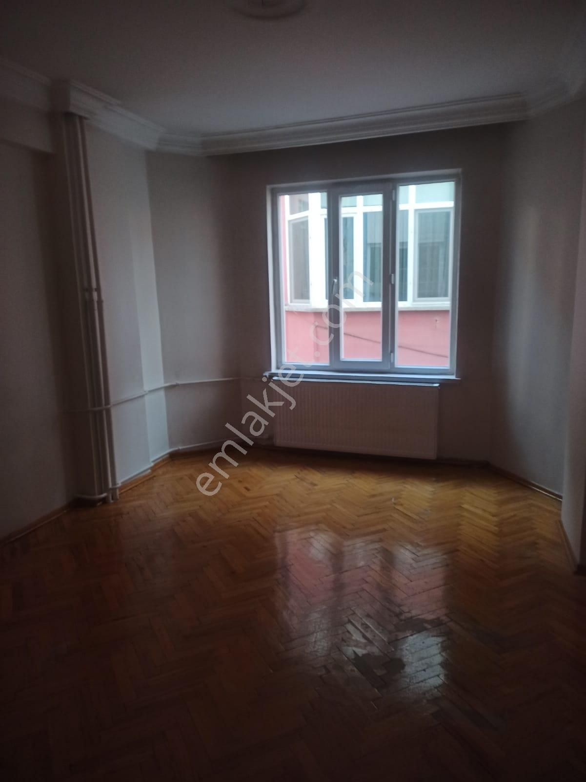 Efa Gayrimenkul'den Yeşilyolda 3+1 Kiralık Daire