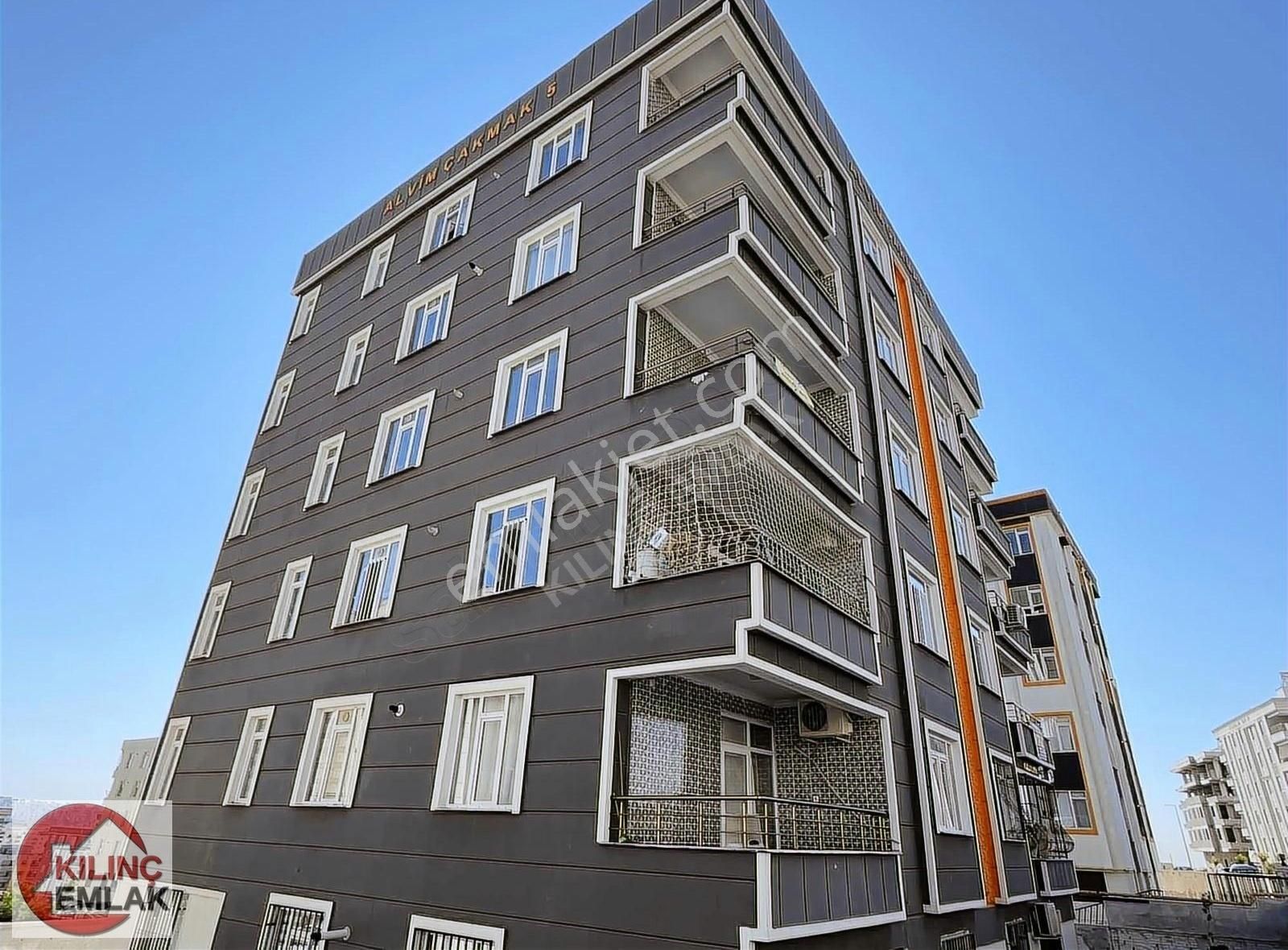 Karaköprü Seyrantepe Satılık Daire KILINÇ EMLAK'TAN SEYRANTEPE MH. MAŞUK'TA SATILIK 3+1 DAİRE