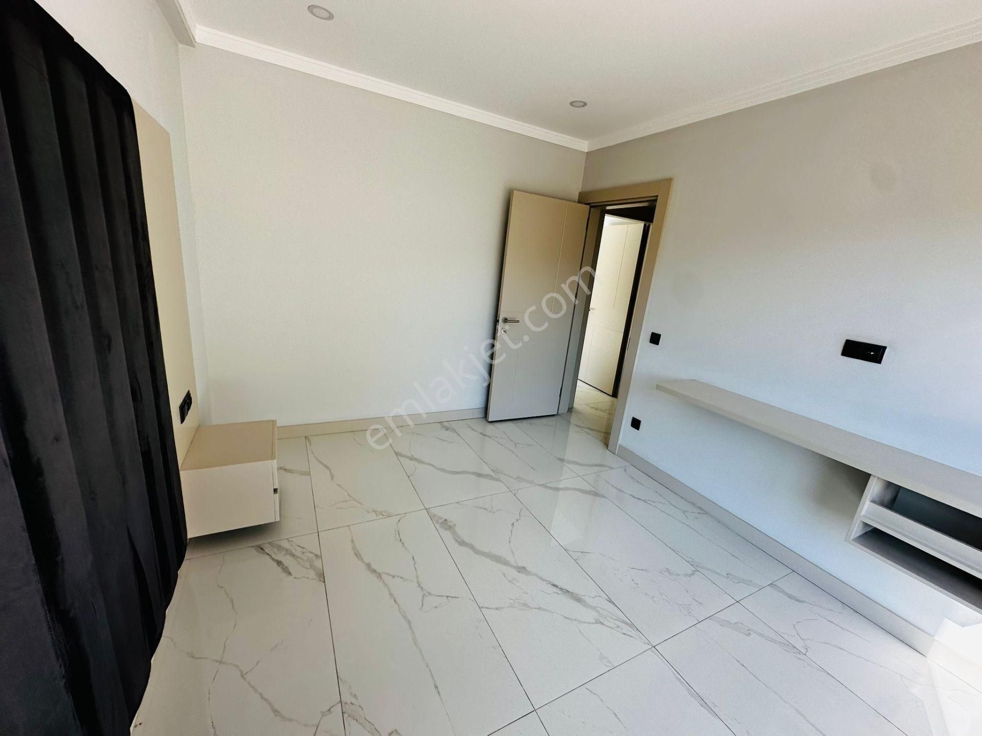 Kuşadasında Satılık-guvenlık-havuz-kapalı Otopark-peyzaj-yerden Isıtma-sosyal Tesis-lüx Daireler - Görsel 33