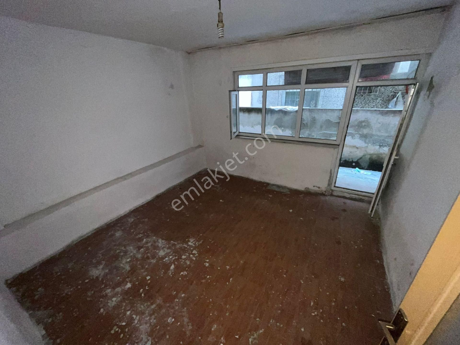 Sultangazi Uğur Mumcu Kiralık Daire   AYDIN İNŞ. UĞURMUMCU MAH. 1+1 70M2 GİRİŞ KAT YABANCIYA UYGUN 