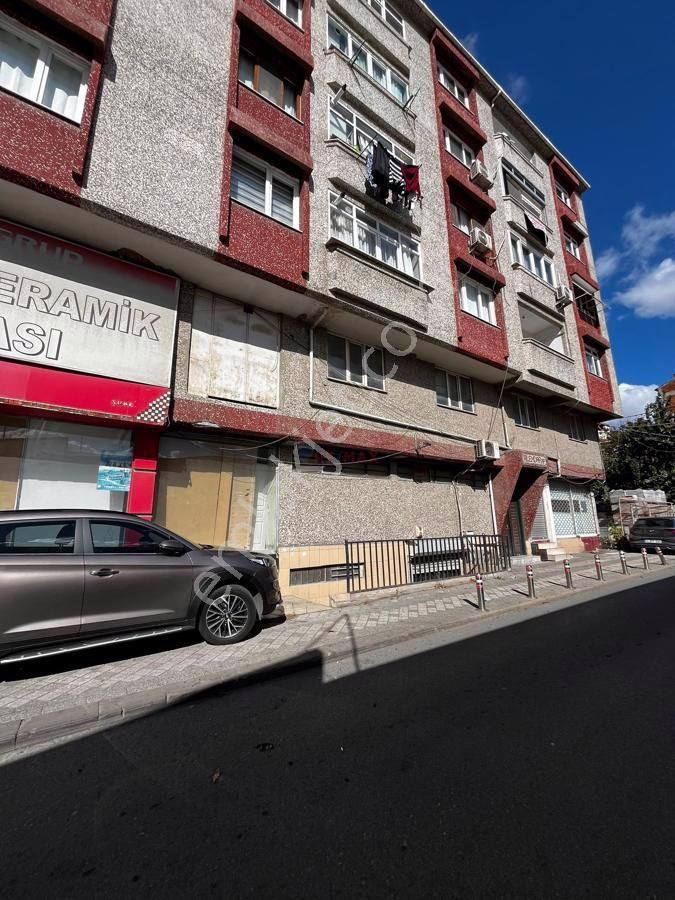 Güngören Gençosman Satılık Depo Mahmut SARAÇ'Tan Güngören Gençosman da Depo & İmalathane 200m²