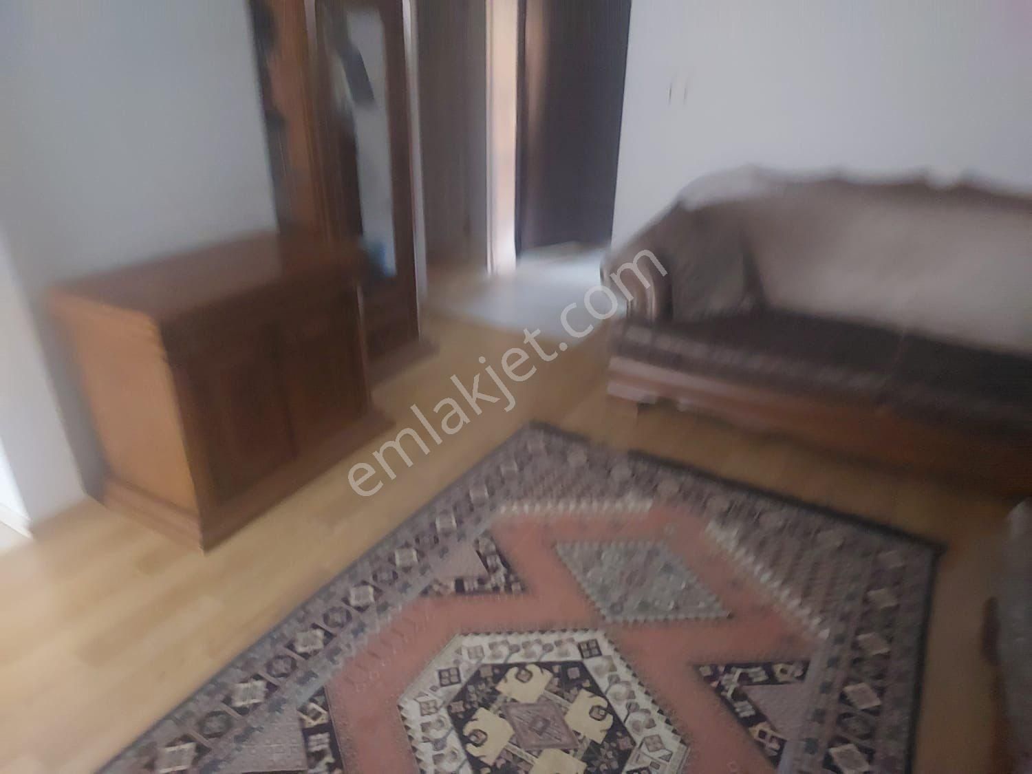 Ataşehir İçerenköy Kiralık Daire EŞYALI ACIBADEM ÜNİVERSİTESİNE ÇOK YAKIN