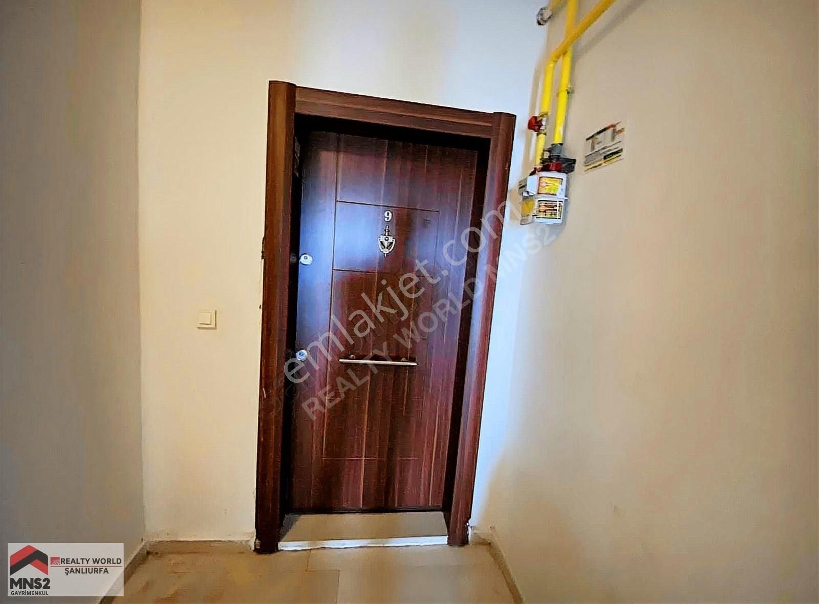 Karaköprü Seyrantepe Kiralık Daire Realty World Mns2 A.kadir Akaltun'dan Kiralık 4+1 Daire