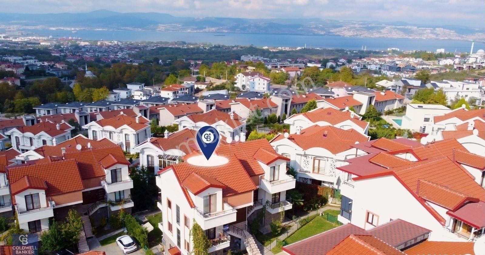 Başiskele Damlar Satılık Daire Oksijen Konakların'da Panoramik Deniz Manzaralı Suit Daire