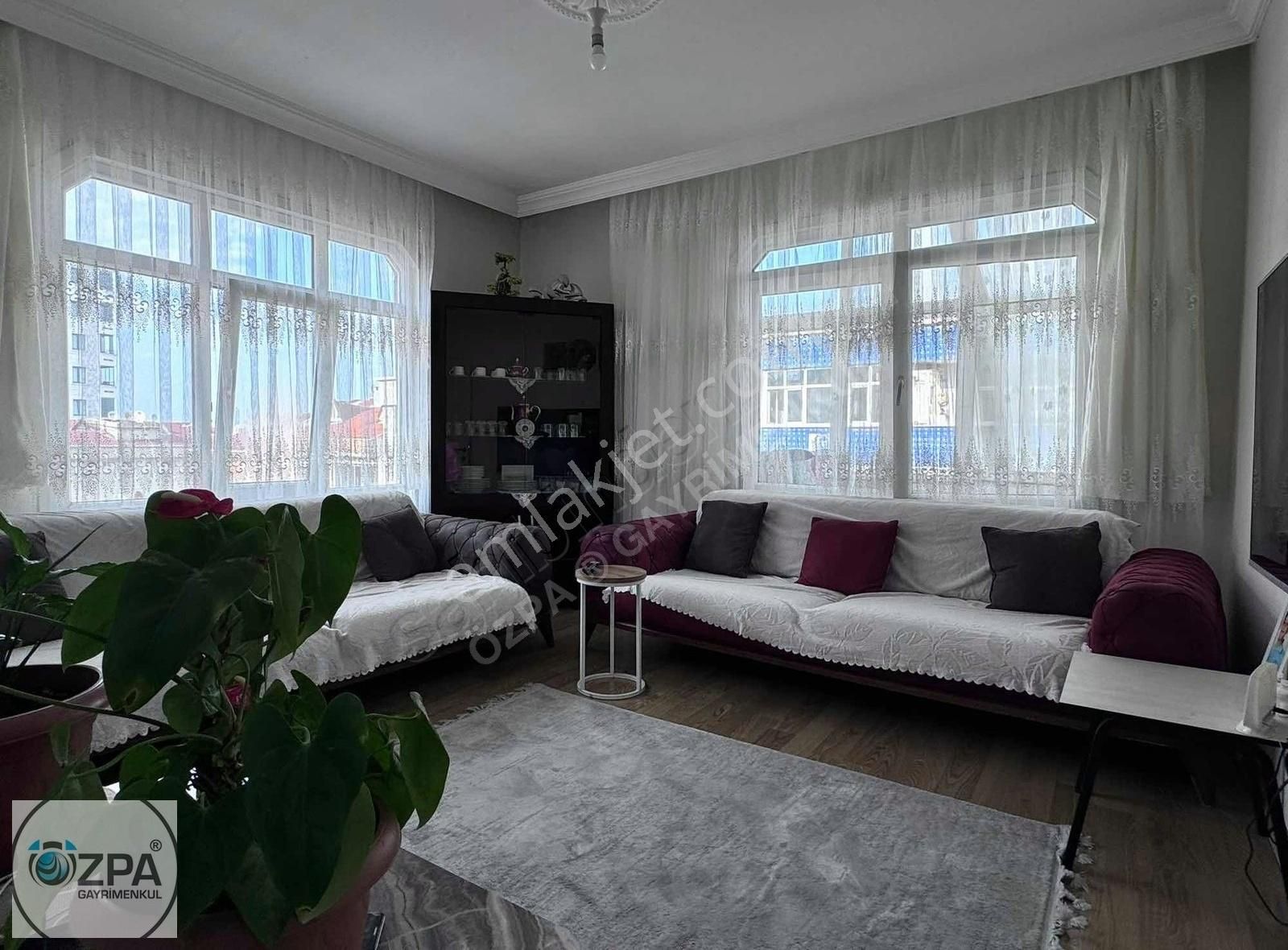 Bağcılar Barbaros Satılık Daire ÖZPA GAYRİMENKUL BARBAROS MAH. 110 M² 4.KAT 2+1 SATILIK DAİRE