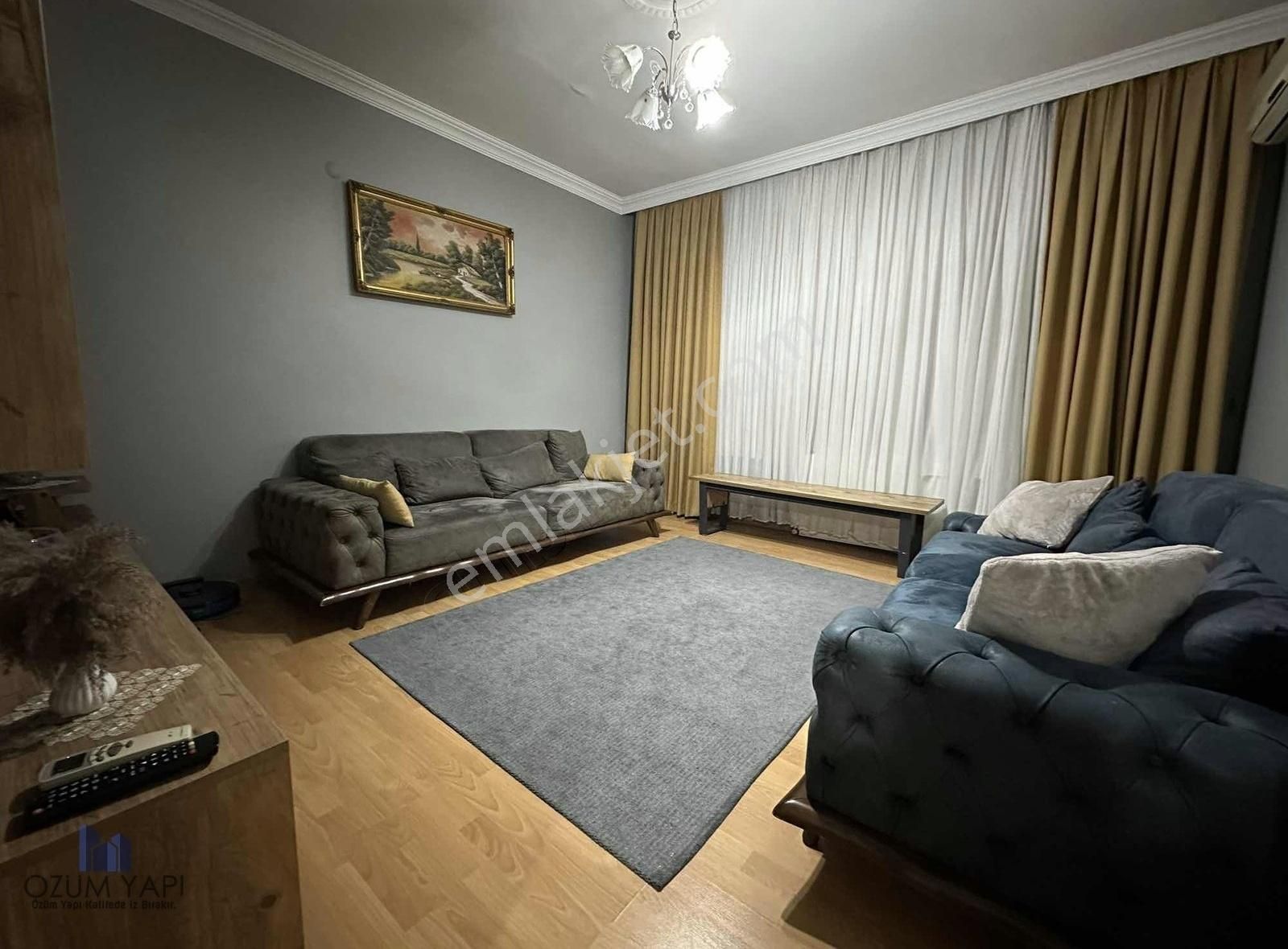 M.akifte Az Katlı Binada Satılık 2.kat Daire