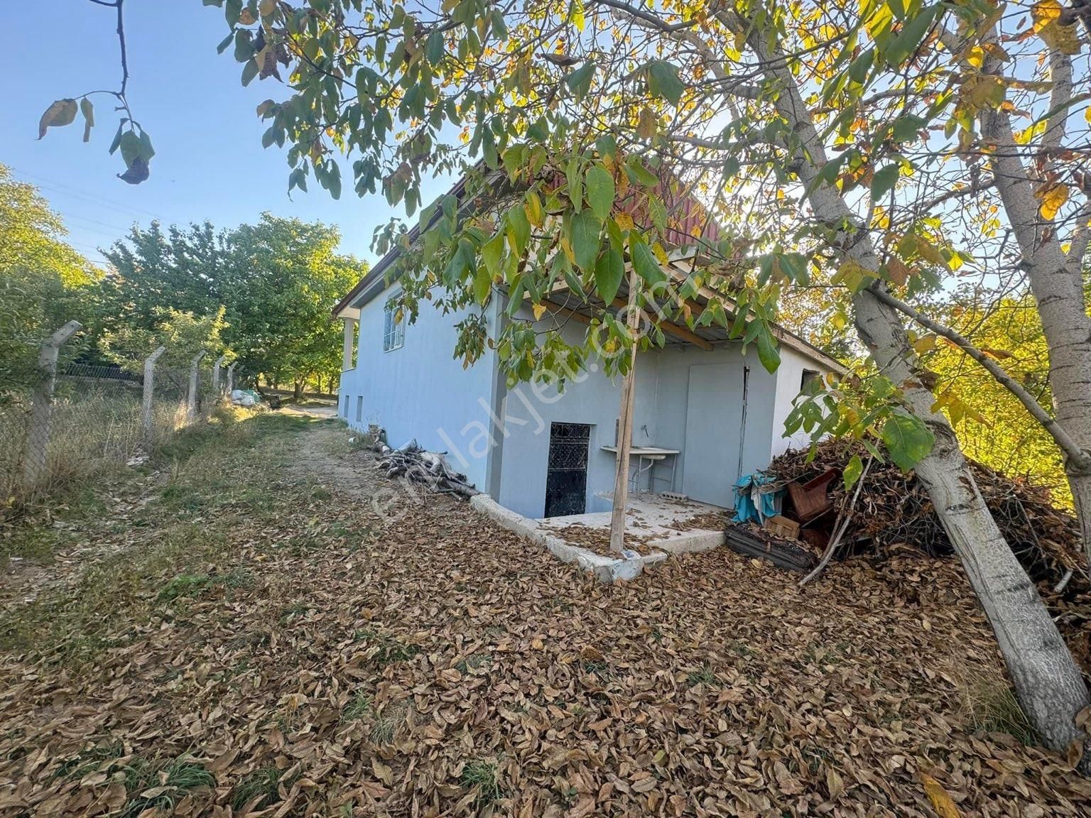 Niğde Merkez Gümüşler Bld. (Eski Gümüş) Satılık Yazlık Yunus Emlak Satılık Bahçeli Ev