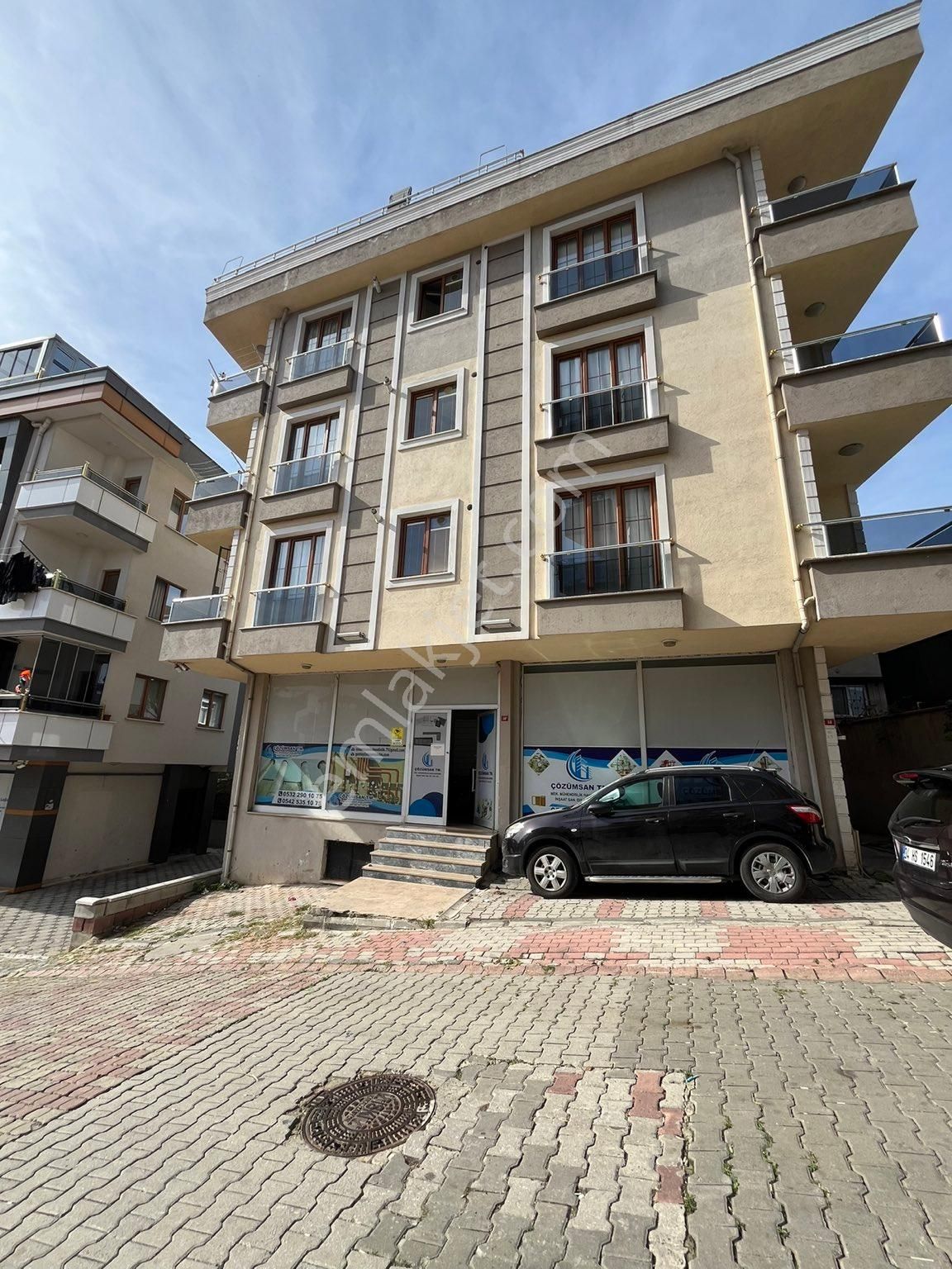 Sancaktepe Mevlana Satılık Dükkan & Mağaza ACİL 140 m2 depolu Dükkan