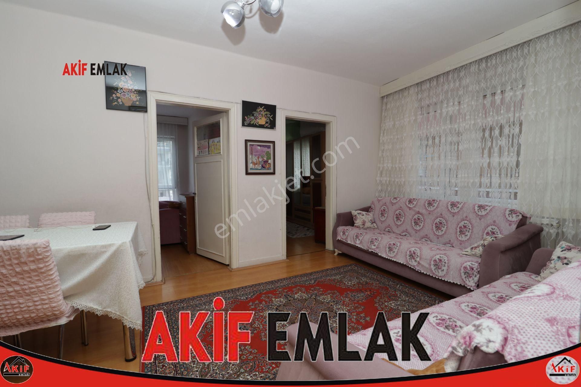 Çankaya İncesu Satılık Daire  İNCESU CADDESİNDE ÖN CEPHE ARA KAT 3+1 SATILIK DAİRE