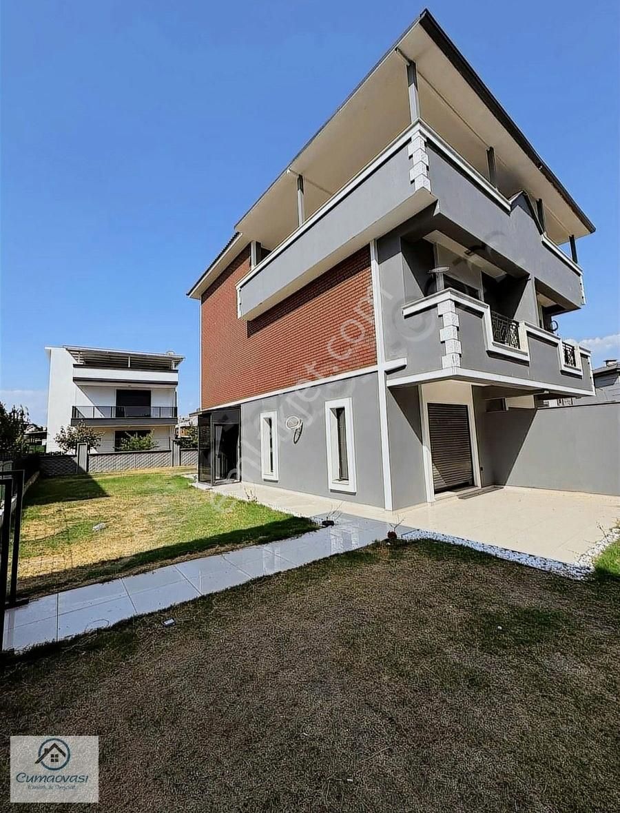 Menderes Cüneytbey Satılık Villa 180 M2 BAHÇELİ MUSTAKİL LÜX TRİPLEX 3+1 VİLLA