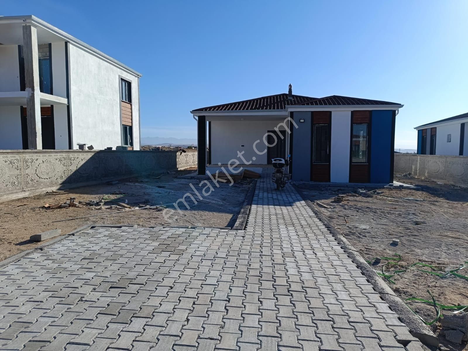 Bor Kemerhisar Bld. (Çayır) Satılık Yazlık  CM EMLAK KEMERHİSAR 2+1 ÇİFT BANYOLU YAZLIK EV