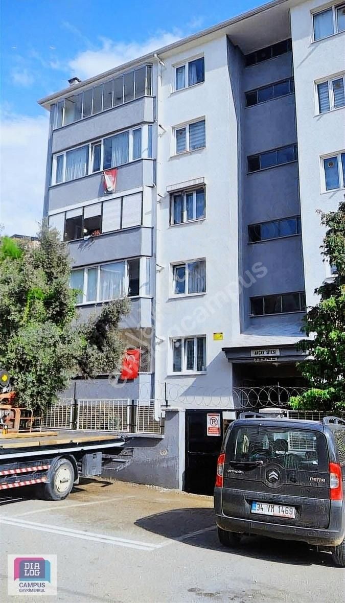 Osmangazi Emek Zekai Gümüşdiş Satılık Daire DİALOG CAMPUS'TEN EMEK AKÇAY SİTESİNDE 2+1 ARAKAT DAİRE