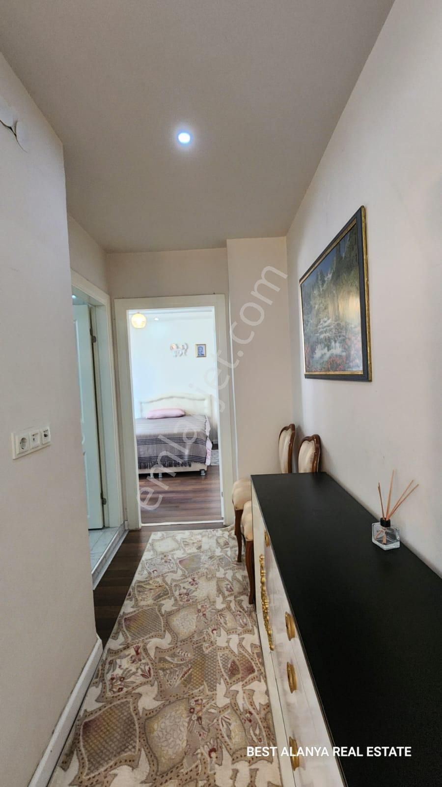 Alanya Mahmutlar Kiralık Daire  1234- ÇOK ACİL MAHMUTLAR ESEN APARTMANINDA 1+1 EŞYALI KİRALIK DAİRE 12,000 TL