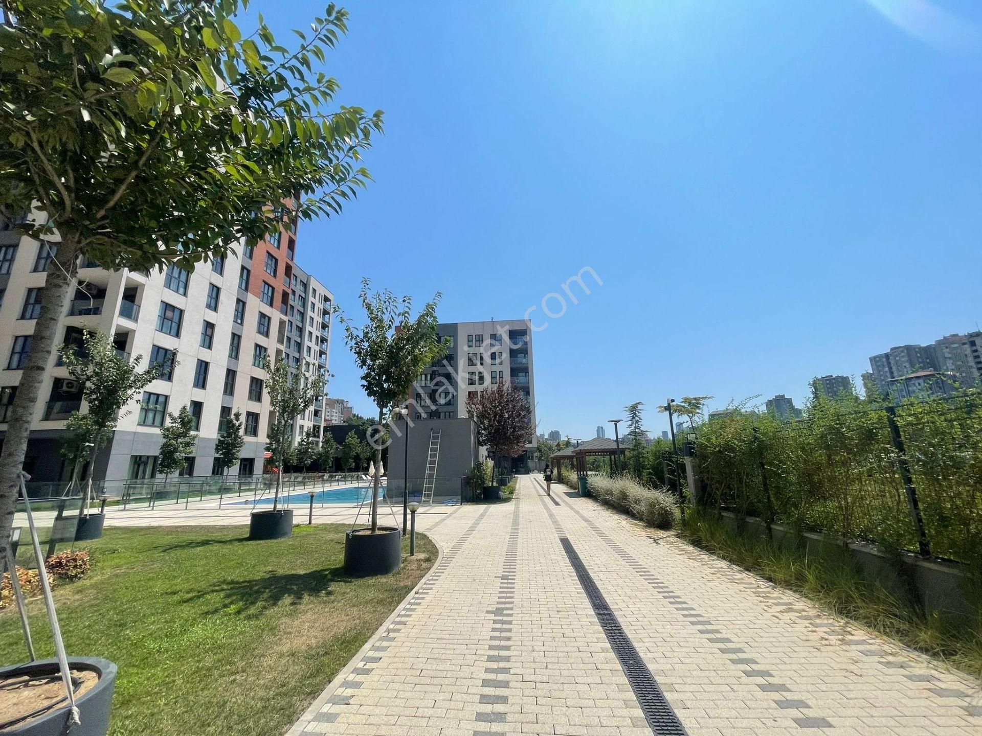 Kağıthane Hamidiye Satılık Daire Kordon İstanbul 1+0 Güncel Boş Satılık Daire / For Sale