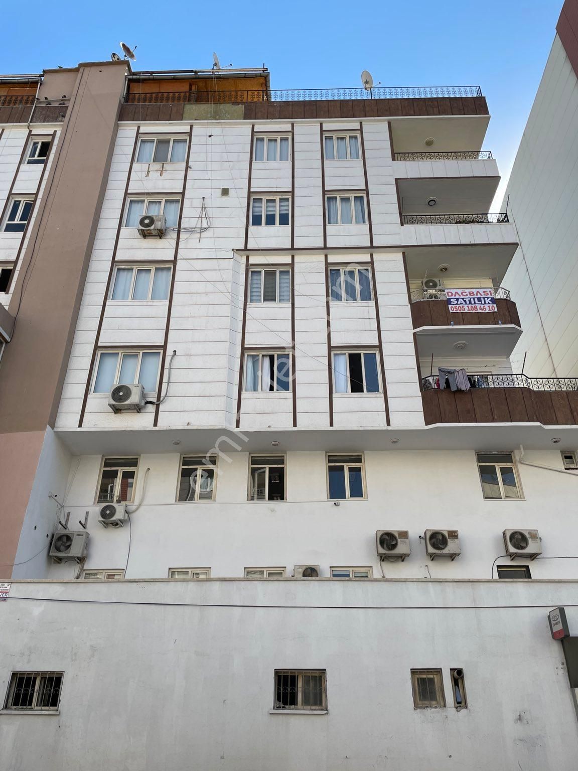 Karaköprü Akpıyar Satılık Daire KARAKÖPRÜ AKPIYARDA 3+1 FULL BAKIMLI DAİRE