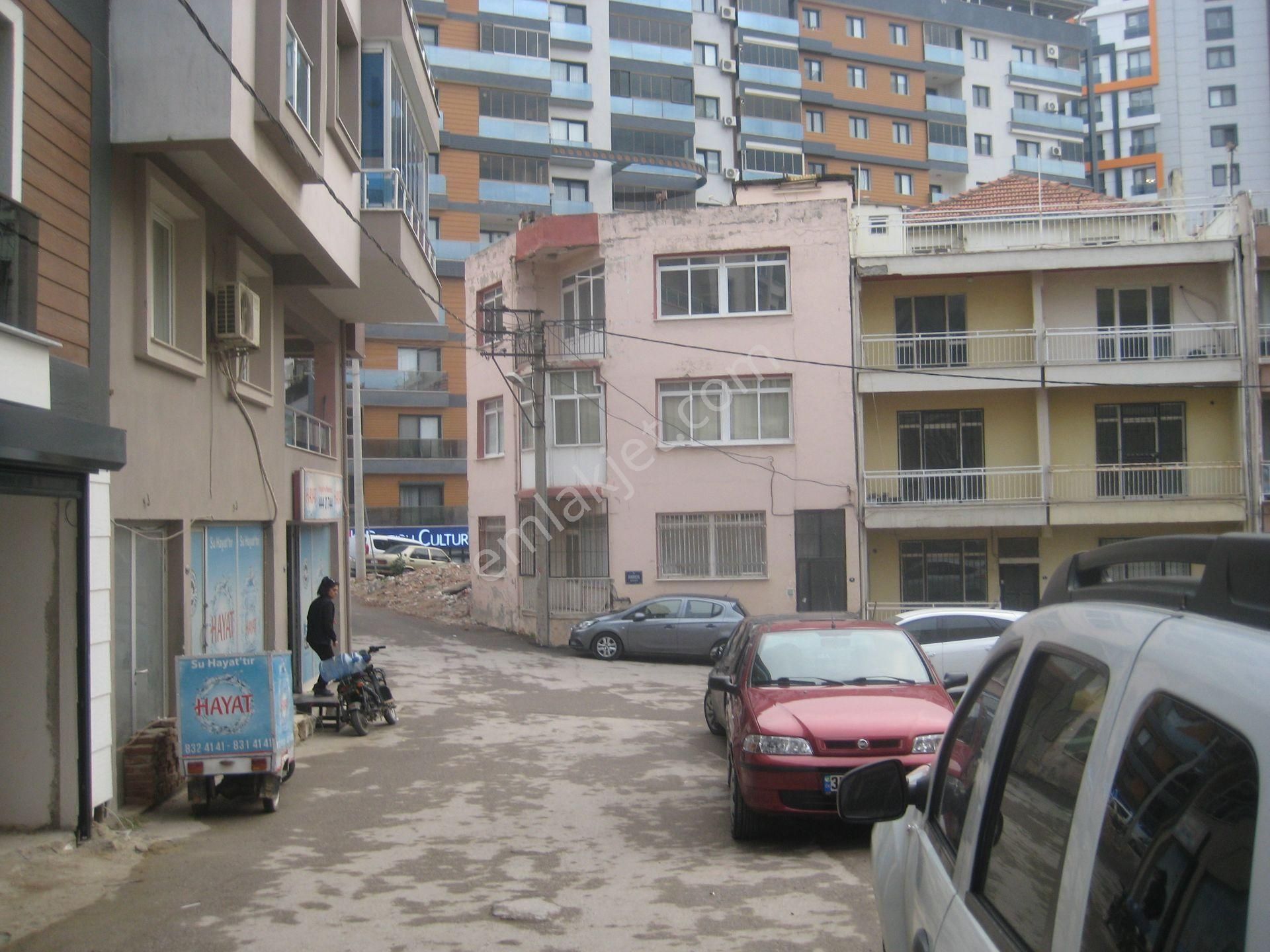 Acil.... Menemen Çarşıda Yeni 70 M2 Köşe Satılık Dükkan - Görsel 10